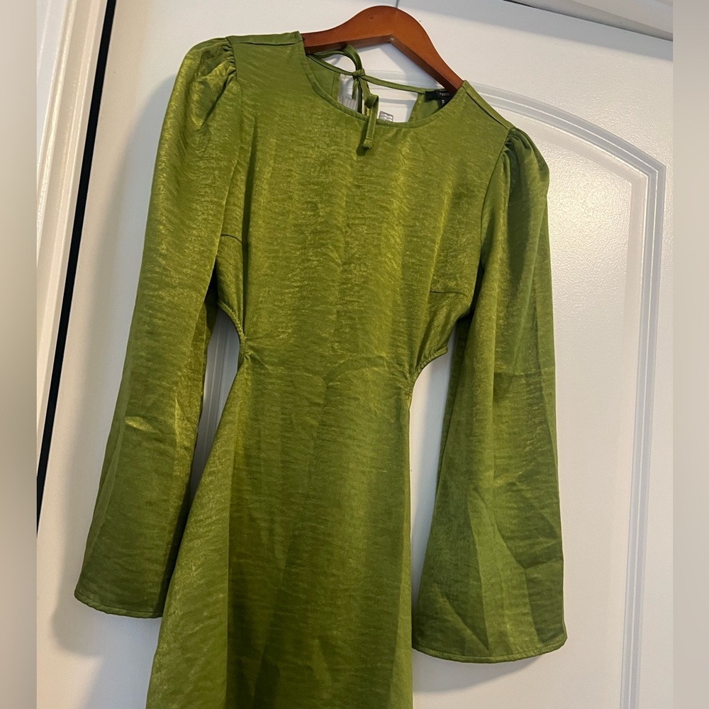 Green cute open back dress